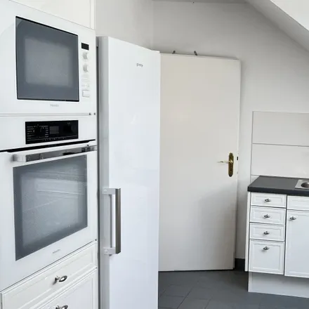 Rent this 2 bed apartment on Glashütter Landstraße 43 in 22339 Hamburg, Germany