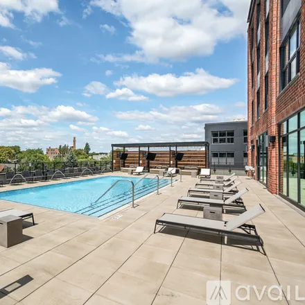 Image 2 - 2522 N Milwaukee Ave, Unit 2 Bed - Apartment for rent