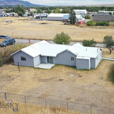 Buy this 2 bed house on 199 Llama Lane in Park County, MT 59047