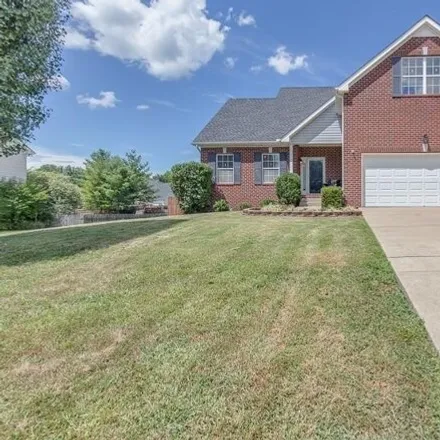 Rent this 3 bed house on 1025 Kiser Avenue in Creekwood Estates, Hendersonville