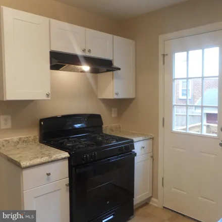 Image 5 - 3239 Beaumont Street, Temple Hills, Prince George's County, MD 20748, USA - Townhouse for sale