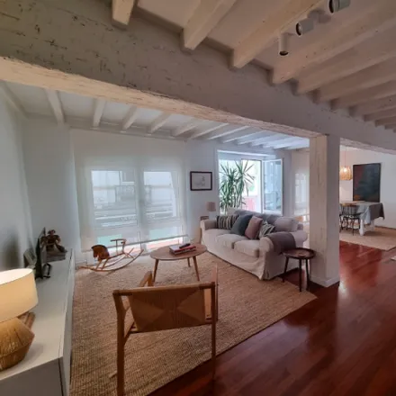 Rent this 3 bed apartment on Calle de Daoíz y Velarde in 27, 39003 Santander