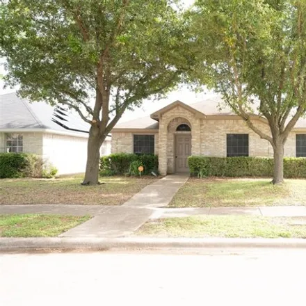 Rent this 3 bed house on 2842 Saint Martin Drive in Lancaster, TX 75146