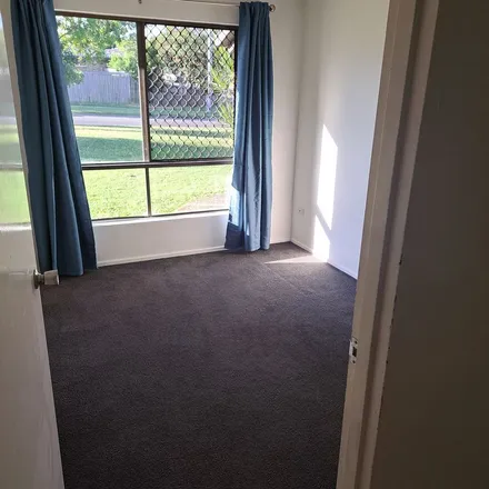 Rent this 3 bed apartment on Enford Street in Hillcrest QLD 4118, Australia