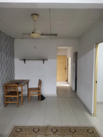 Rent this 3 bed apartment on Surau Khalifah Umar Abdul Aziz in Jalan PJU 10/1, Damansara Damai