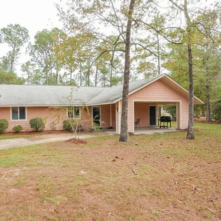 Buy this 3 bed house on 7 Dogwood Circle in Diamondhead, MS 39525