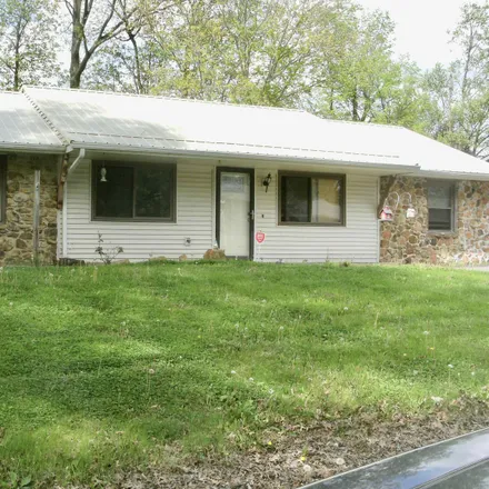 Buy this 3 bed house on 380 Poplar Drive in Ellettsville, Monroe County