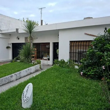 Image 1 - Campichuelo, Pompeya, B1722 NBG Merlo, Argentina - House for sale