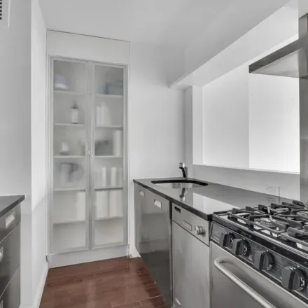 Rent this 1 bed apartment on 50 East 79th Street in New York, NY 10075