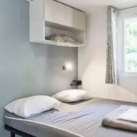 Rent this 3 bed house on Badefols-sur-Dordogne in Dordogne, France