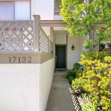 Rent this 2 bed apartment on 17163 Palisades Circle in Los Angeles, CA 90272