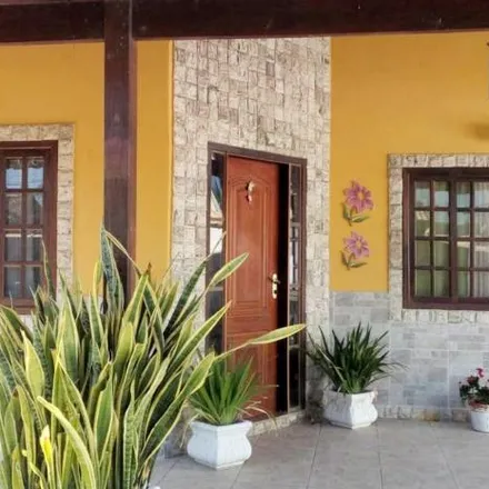 Buy this 3 bed house on Rua dos Tamarindos in Eldorado, Contagem - MG