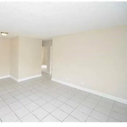 Image 2 - 676 Southwest 14th Avenue, Fort Lauderdale, FL 33312, USA - Condo for rent