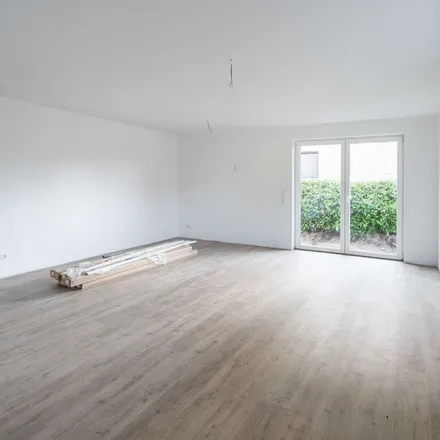 Rent this 3 bed apartment on Nordmoslesfehner Straße in 26131 Oldenburg, Germany