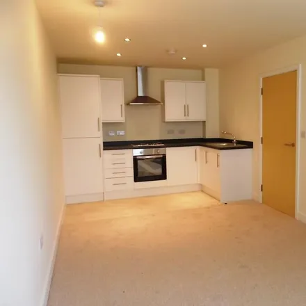 Image 3 - Dunwoody Way, Crewe, CW1 3LQ, United Kingdom - Apartment for rent