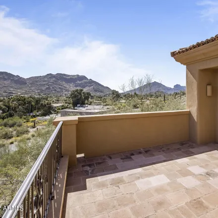 Image 4 - 8022 North 47th Street, Paradise Valley, AZ 85253, USA - House for sale