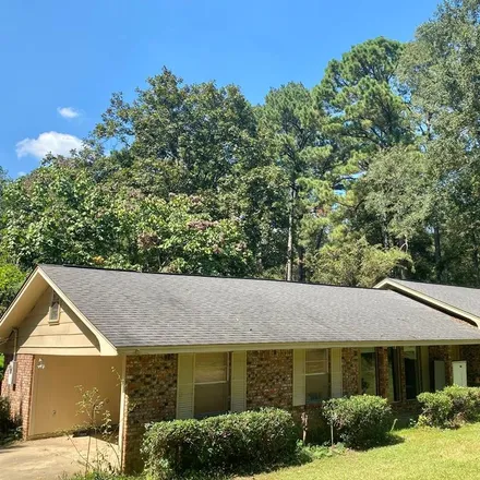 Buy this 5 bed house on Springhill Road in Jones County, MS