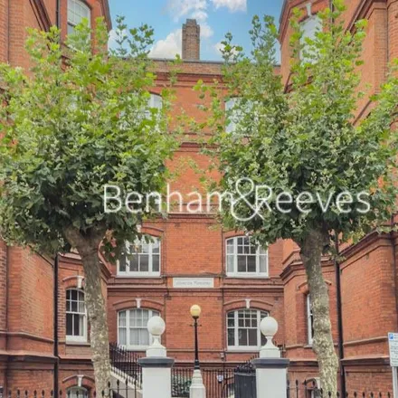 Image 5 - Johnson Mansions, Queen's Club Gardens, London, W14 9RH, United Kingdom - Apartment for rent