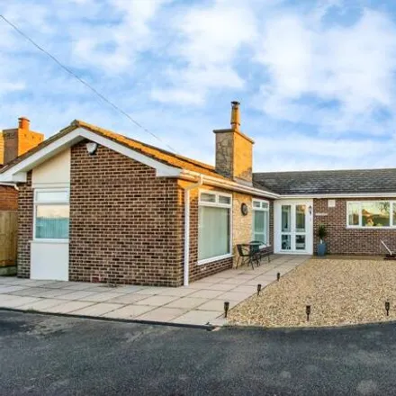 Buy this 2 bed house on The Chestnuts in Leagate Road, East Lindsey