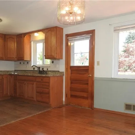 Image 5 - 2099 Maratta Road, Davidson Heights, Hopewell Township, PA 15001, USA - House for sale