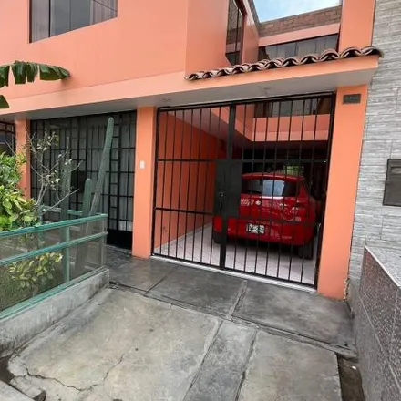 Buy this 5 bed house on Calle Machi Pichu in Carabayllo, Lima Metropolitan Area 15318