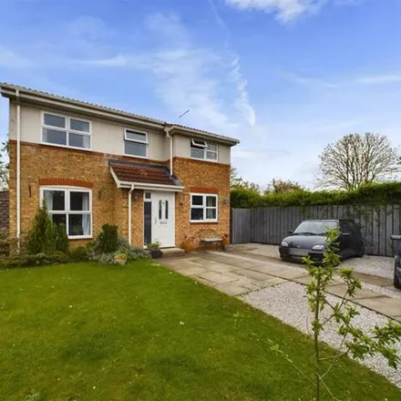 Buy this 4 bed house on 4 The Paddocks in Driffield, Gloucestershire