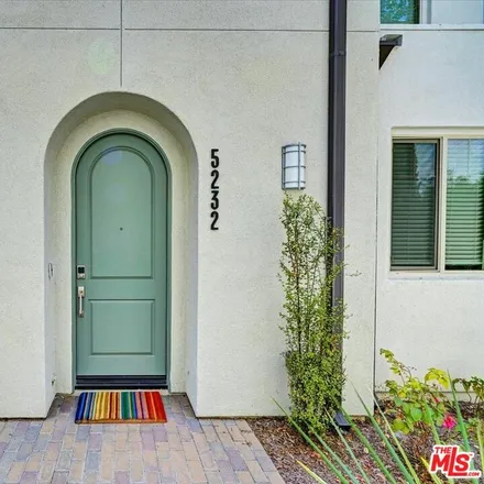 Image 3 - 5218 Pacific Avenue, Los Angeles, CA 90292, USA - House for sale