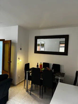 Image 2 - San Jorge, Calle de Bravo Murillo, 329, 28020 Madrid, Spain - Apartment for rent