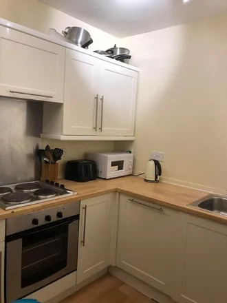 Image 3 - 21 Livingstone Place, City of Edinburgh, EH9 1PD, United Kingdom - Apartment for rent