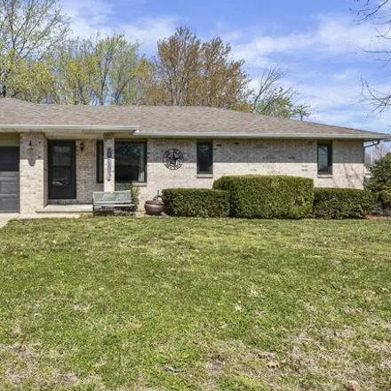 Buy this 3 bed house on 2217 College Drive (St) in Bolivar, MO 65613
