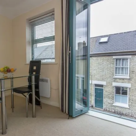 Image 5 - The Quad, Stockwell Street, Cambridge, CB1 3ND, United Kingdom - Apartment for rent