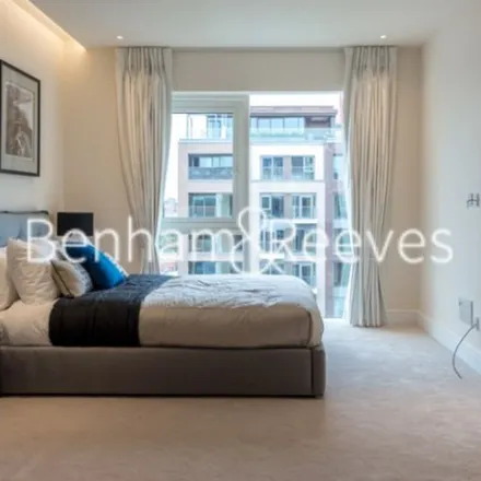 Image 9 - Imperial Wharf, 2 Darwen Place, London, E2 9SP, United Kingdom - Apartment for rent