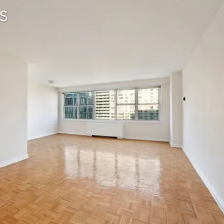 Image 3 - 155 W 68th St Apt 2007, New York, 10023 - Condo for rent