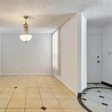 Image 3 - Altamonte Bay Club Circle, Altamonte Springs, FL 32701, USA - Condo for sale