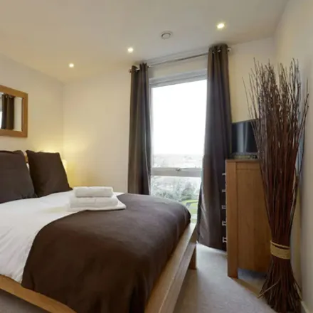 Image 2 - Rivington Apartments, Railway Terrace, Wexham Court, SL2 5FQ, United Kingdom - Room for rent