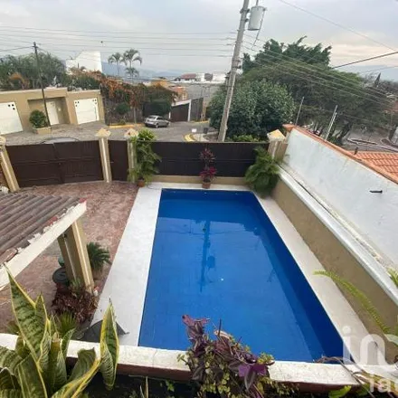 Buy this 6 bed house on Calle de Montevideo in Burgos Bugambilias, 62760 Tres de Mayo