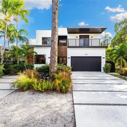 Rent this 5 bed house on 206 Northeast 22nd Street in Lazy Lake, Wilton Manors