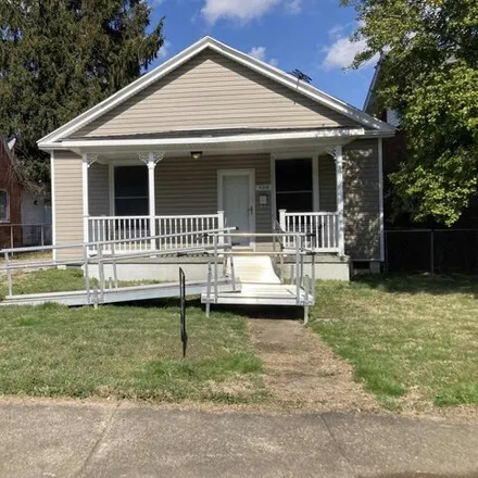 Buy this 2 bed house on 4218 Piedmont Rd in Huntington, West Virginia