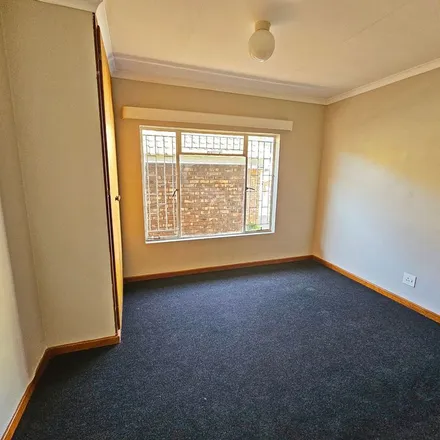 Image 9 - Andries Pretorius Street, Navalsig, Bloemfontein, 9300, South Africa - Townhouse for rent