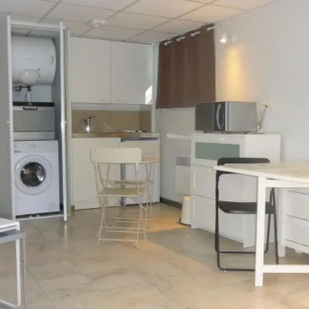 Image 7 - 4 Avenue de Poisat, 38320 Eybens, France - Apartment for rent