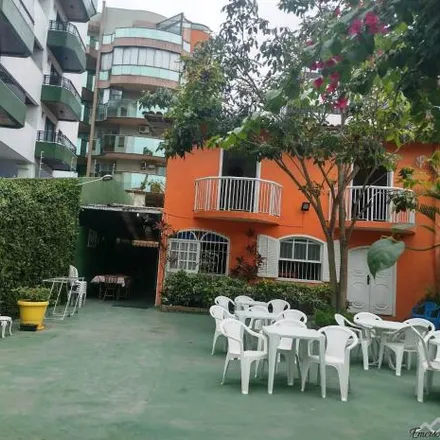 Buy this 11 bed house on José Restaurante in Rua Constantino Menelau 39, Ogiva