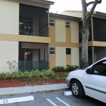 Buy this 1 bed condo on Gardens Drive in Pompano Beach, FL 33069