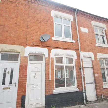 Rent this 2 bed townhouse on Ruby Street in Leicester, LE3 9GS