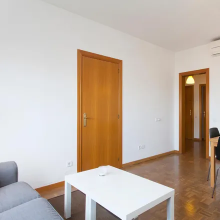 Image 6 - Viena, Ronda de Sant Pere, 11, 08001 Barcelona, Spain - Apartment for rent