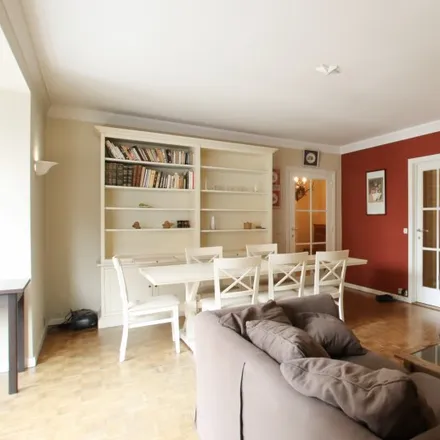 Rent this 2 bed apartment on Rue Saint-Bernard - Sint-Bernardusstraat 113 in 1060 Saint-Gilles - Sint-Gillis, Belgium