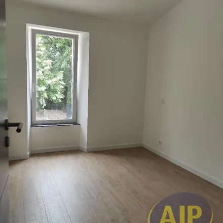 Rent this 4 bed apartment on 2 Rue Choletaise in 49450 Sèvremoine, France