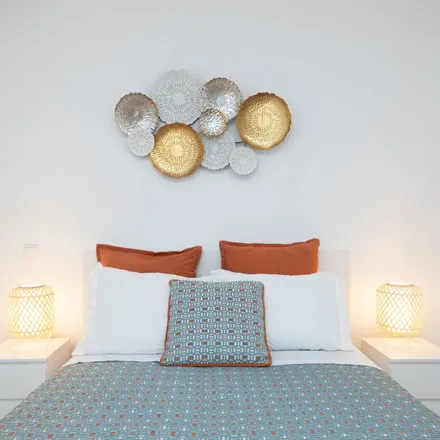 Rent this 1 bed apartment on Rua Fialho de Almeida in 4400-182 Vila Nova de Gaia, Portugal