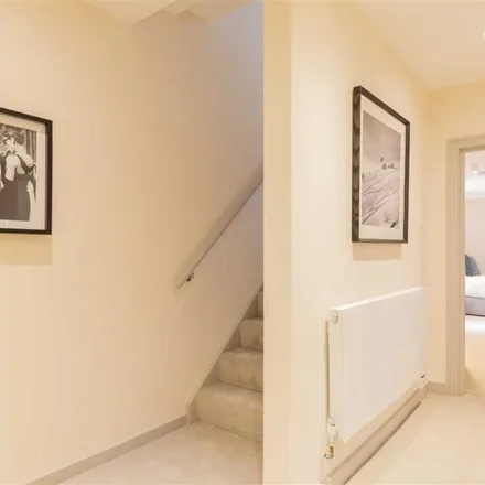 Rent this 3 bed apartment on 47 Egerton Gardens in London, SW3 2EP
