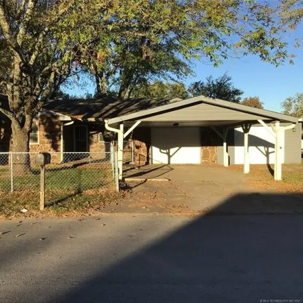 Buy this 3 bed house on 180 Chukker Drive in Sportsmen Acres, Mayes County
