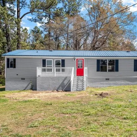 Buy this studio apartment on 846 Foster Road in Vance County, NC 27537